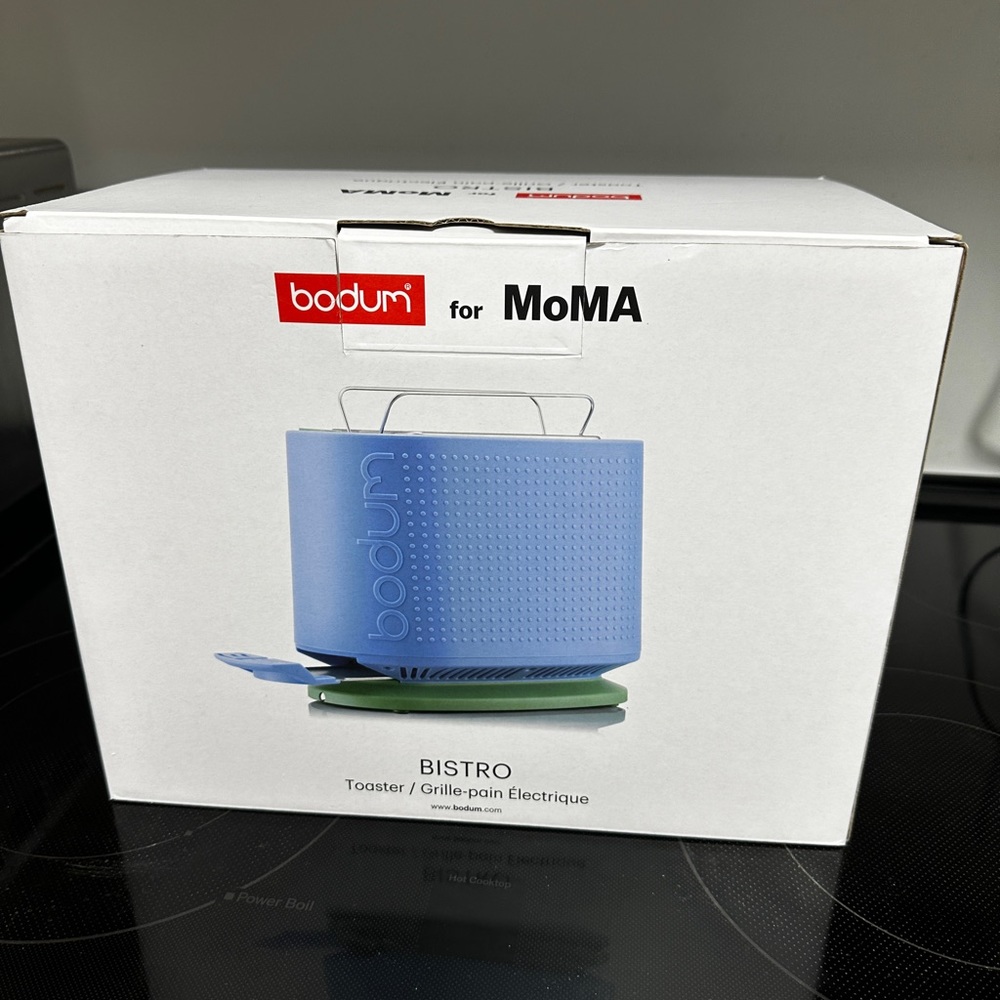 Unique Modern Toaster 💙